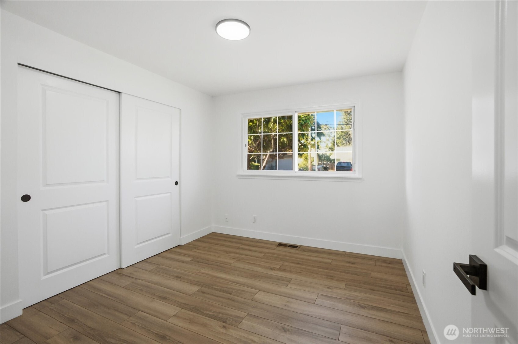 26622 18th Place Property Photo 20