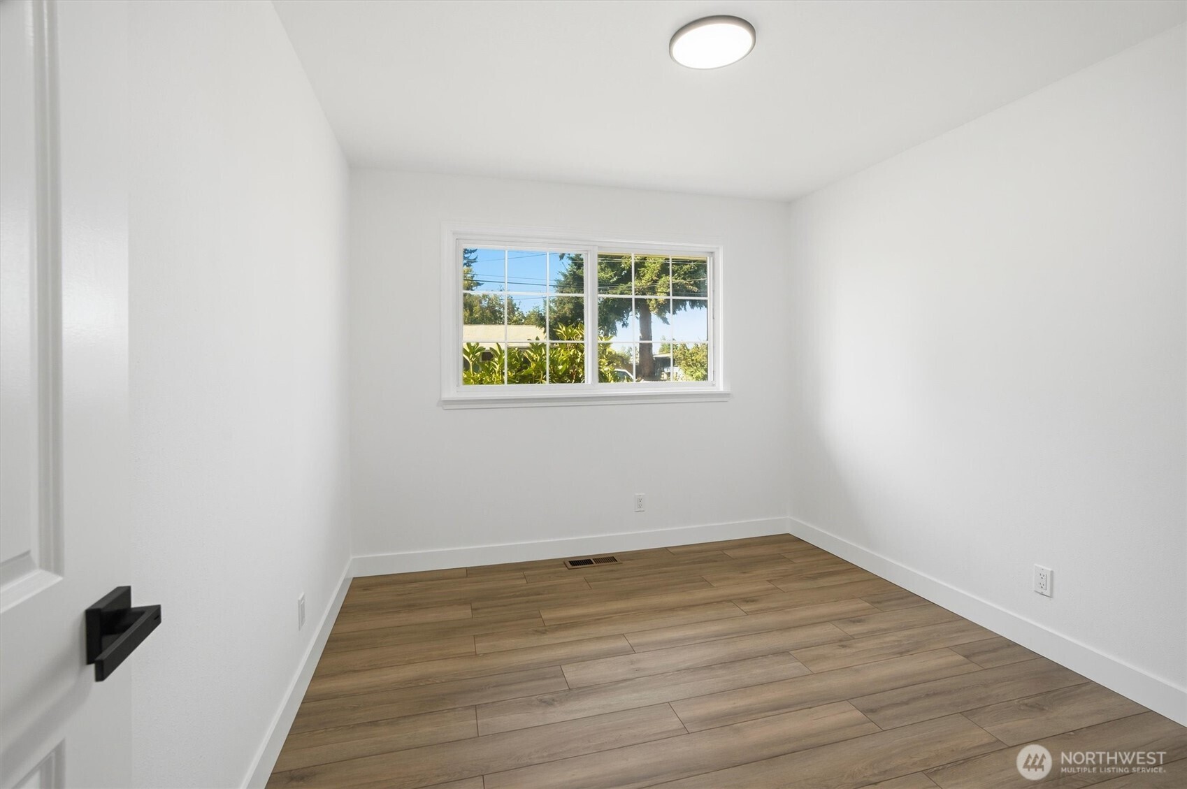 26622 18th Place Property Photo 21