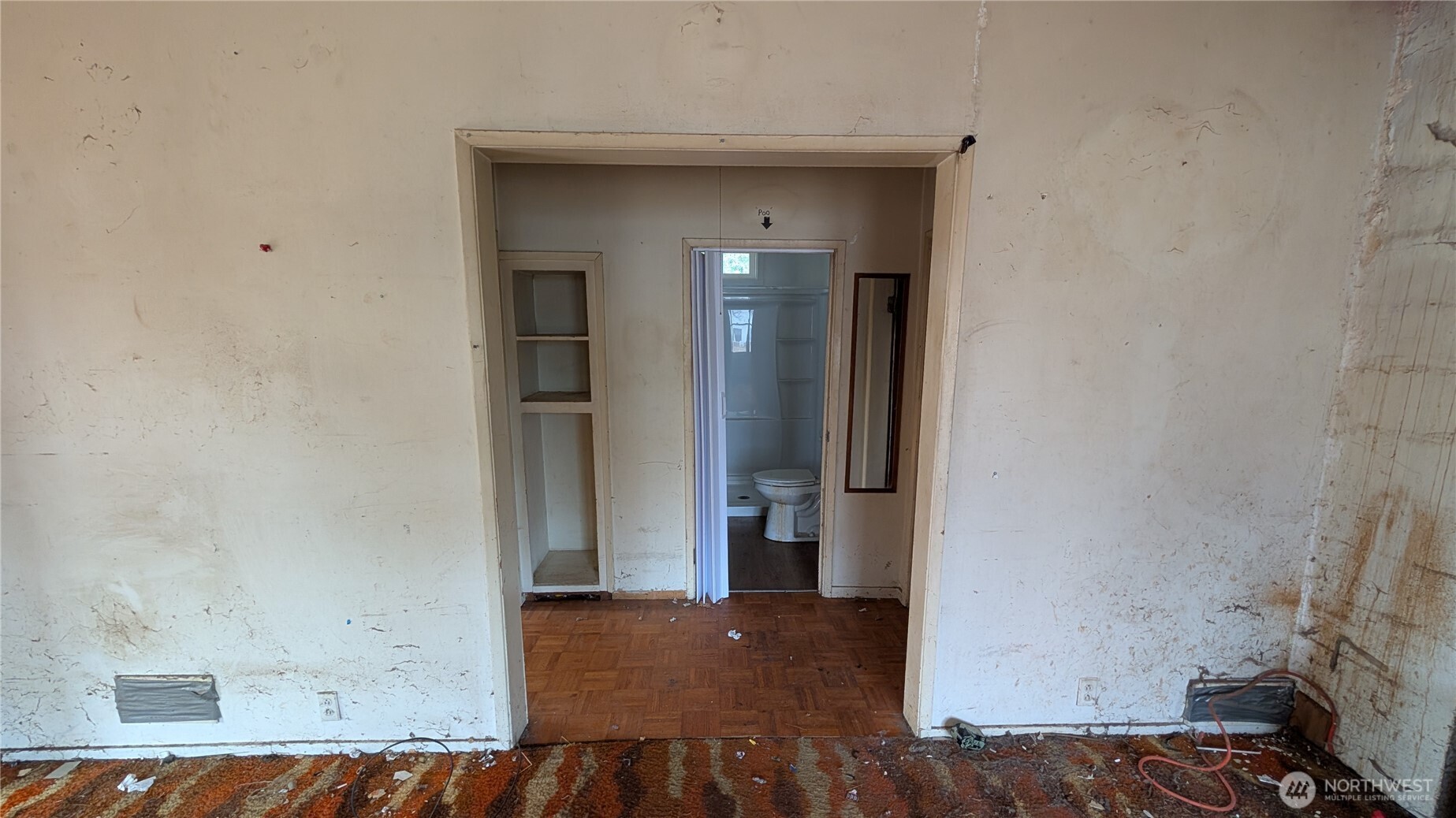 1811 W 5th Street Property Photo 4