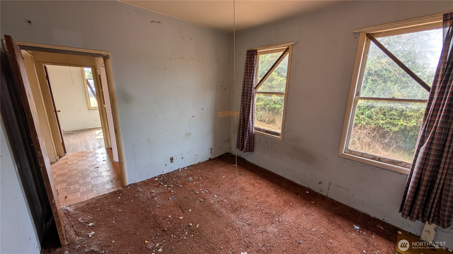 1811 W 5th Street Property Photo 8