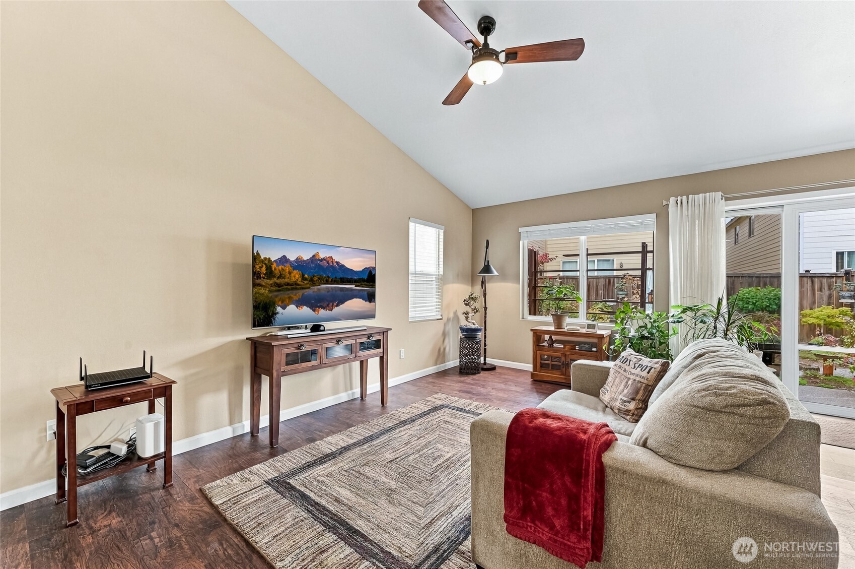 6225 Discovery Street Property Photo 13