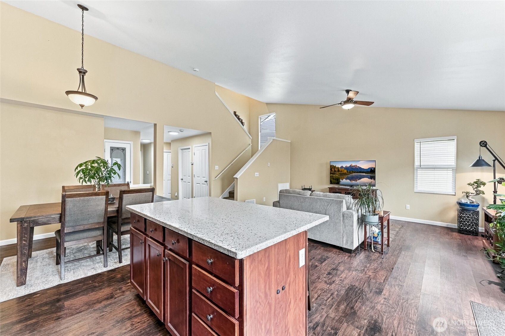 6225 Discovery Street Property Photo 21