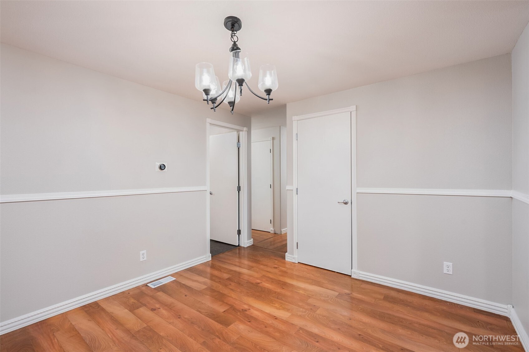 6729 S Mason Avenue Property Photo 14