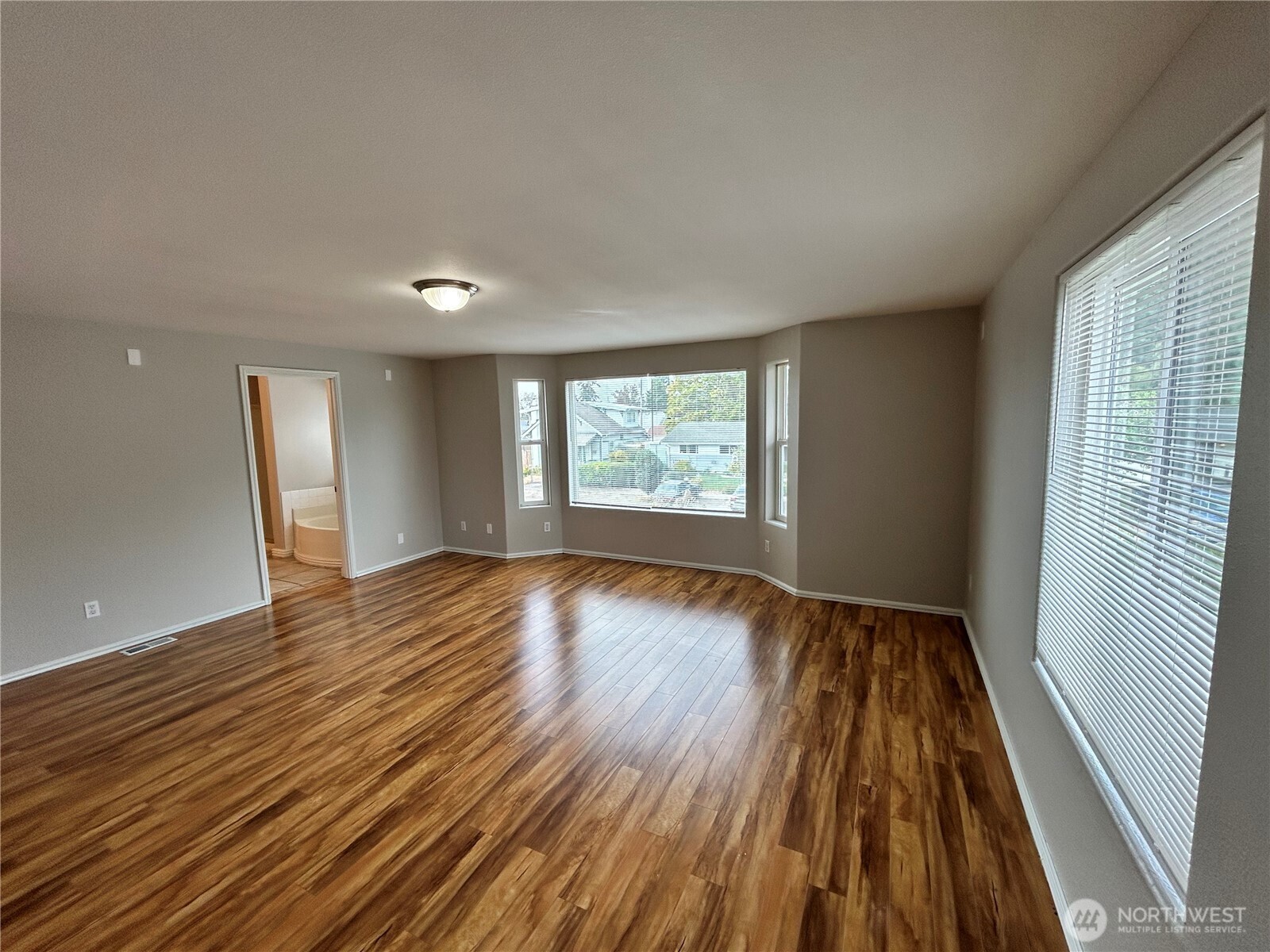 6729 S Mason Avenue Property Photo 15