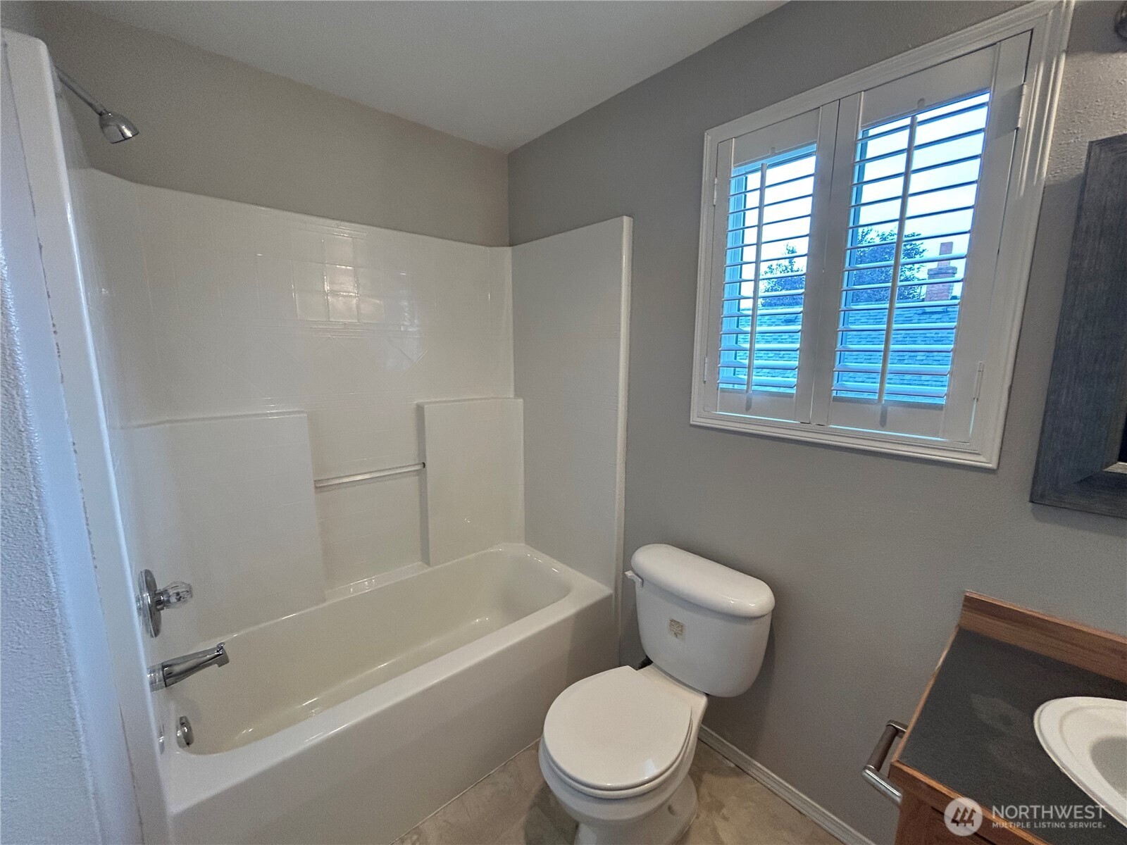 6729 S Mason Avenue Property Photo 22
