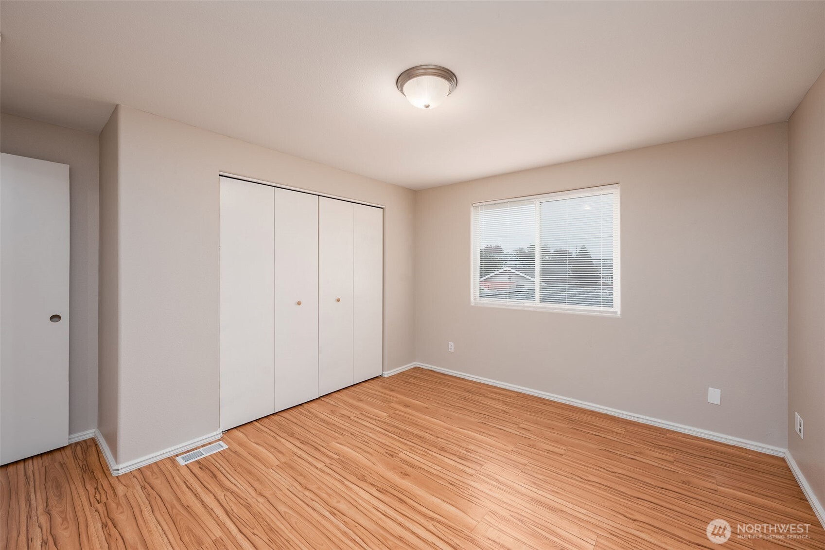 6729 S Mason Avenue Property Photo 23