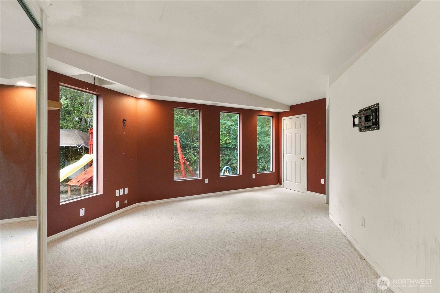 1708 S Evans Street Property Photo 17