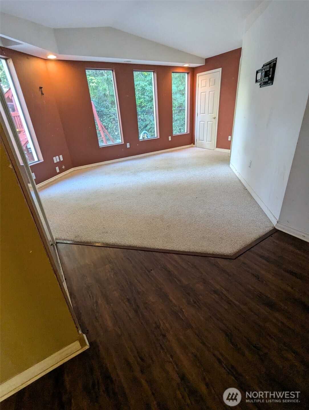 1708 S Evans Street Property Photo 25