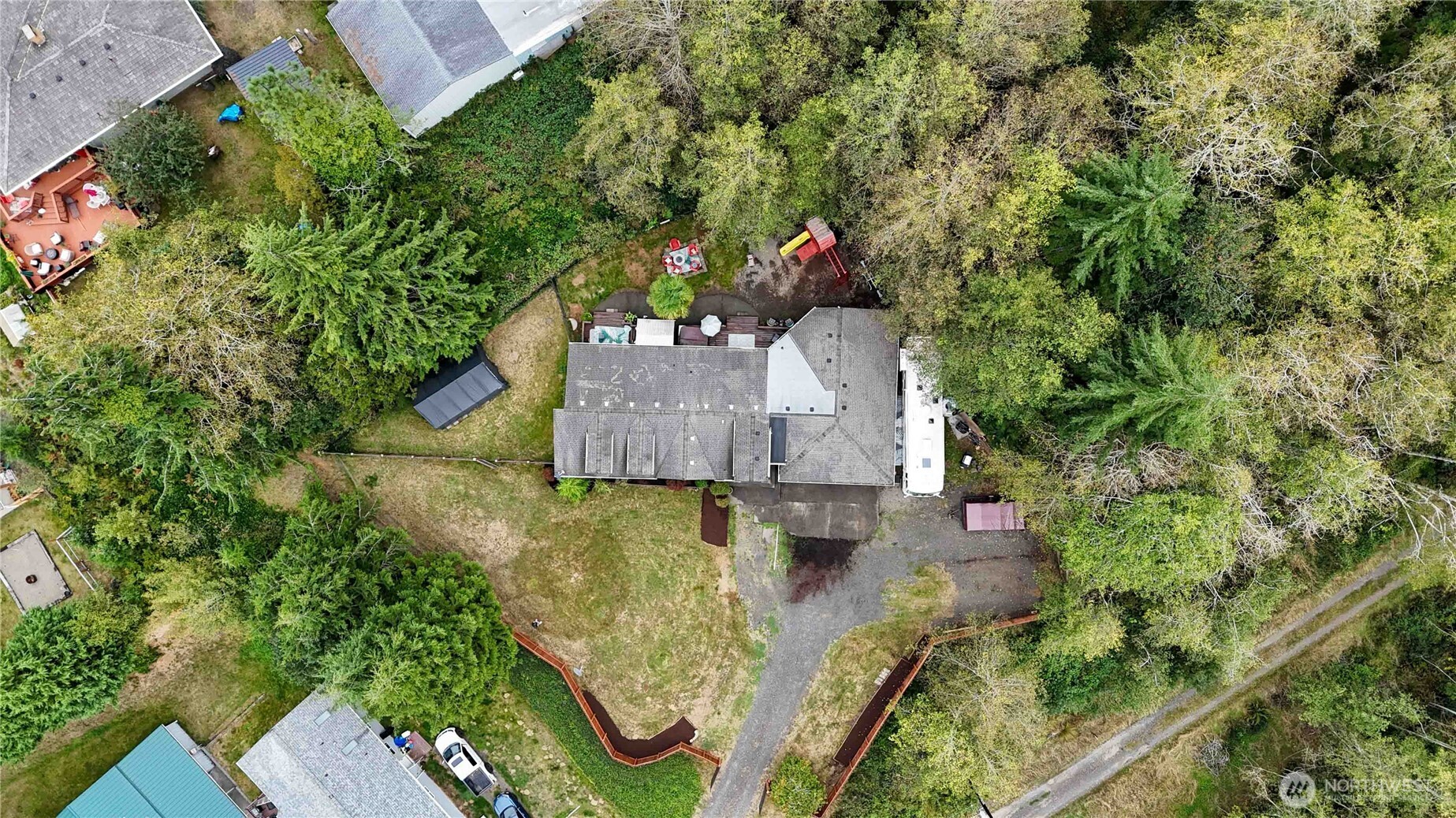 1708 S Evans Street Property Photo 40