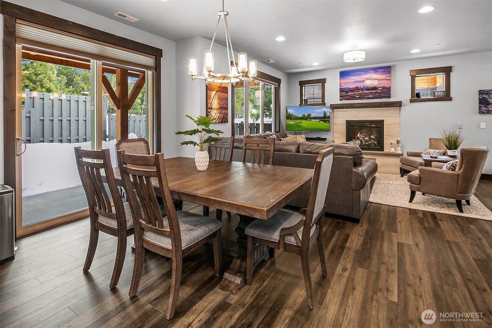 3670 Suncadia Trail Property Photo 13