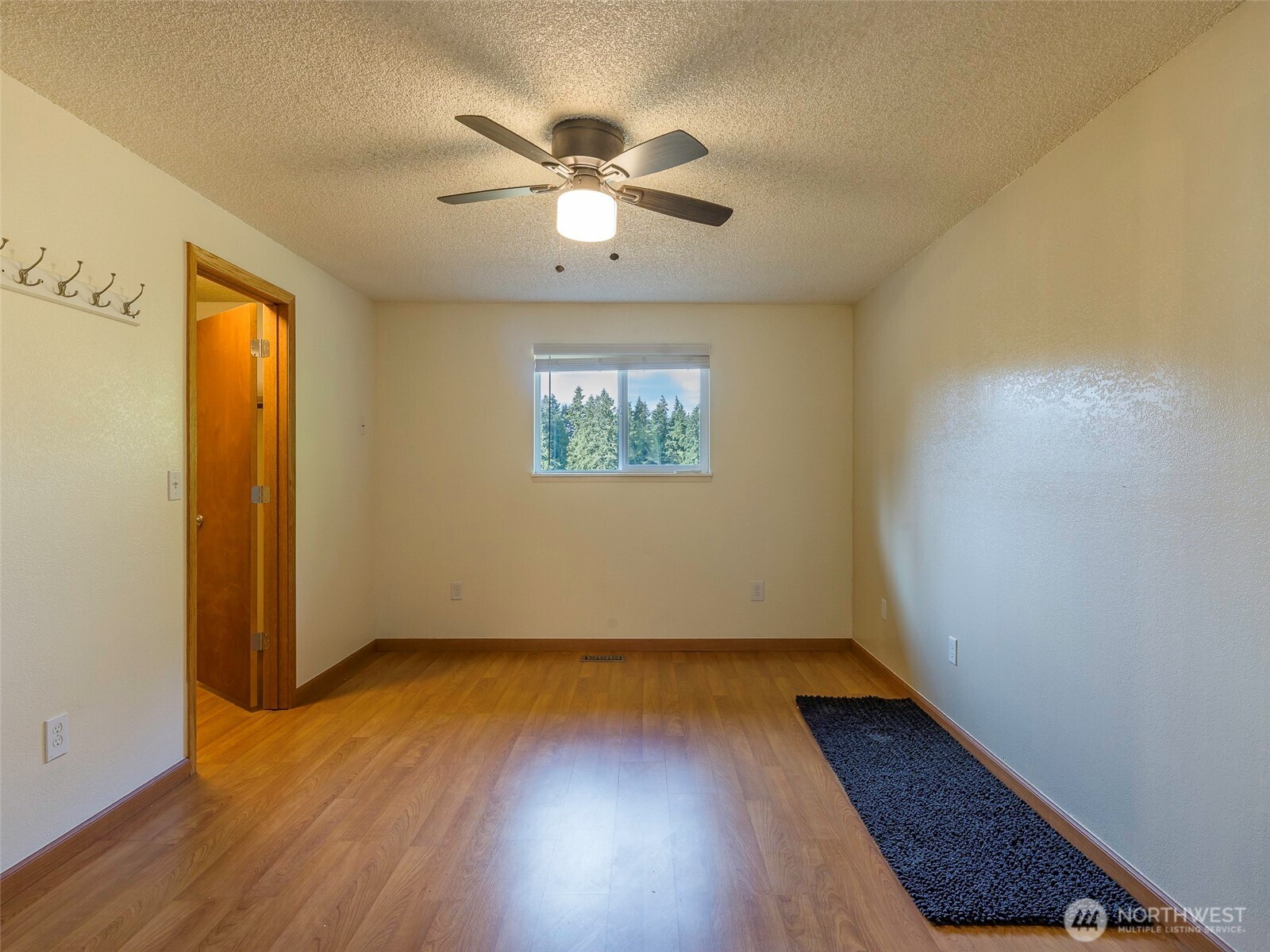 10234 Rhody Drive Property Photo 16