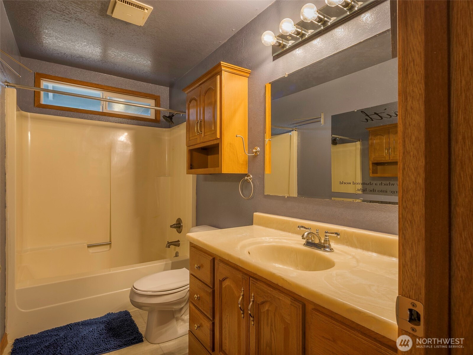 10234 Rhody Drive Property Photo 19