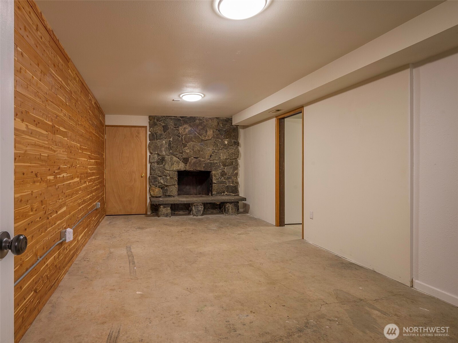 10234 Rhody Drive Property Photo 25
