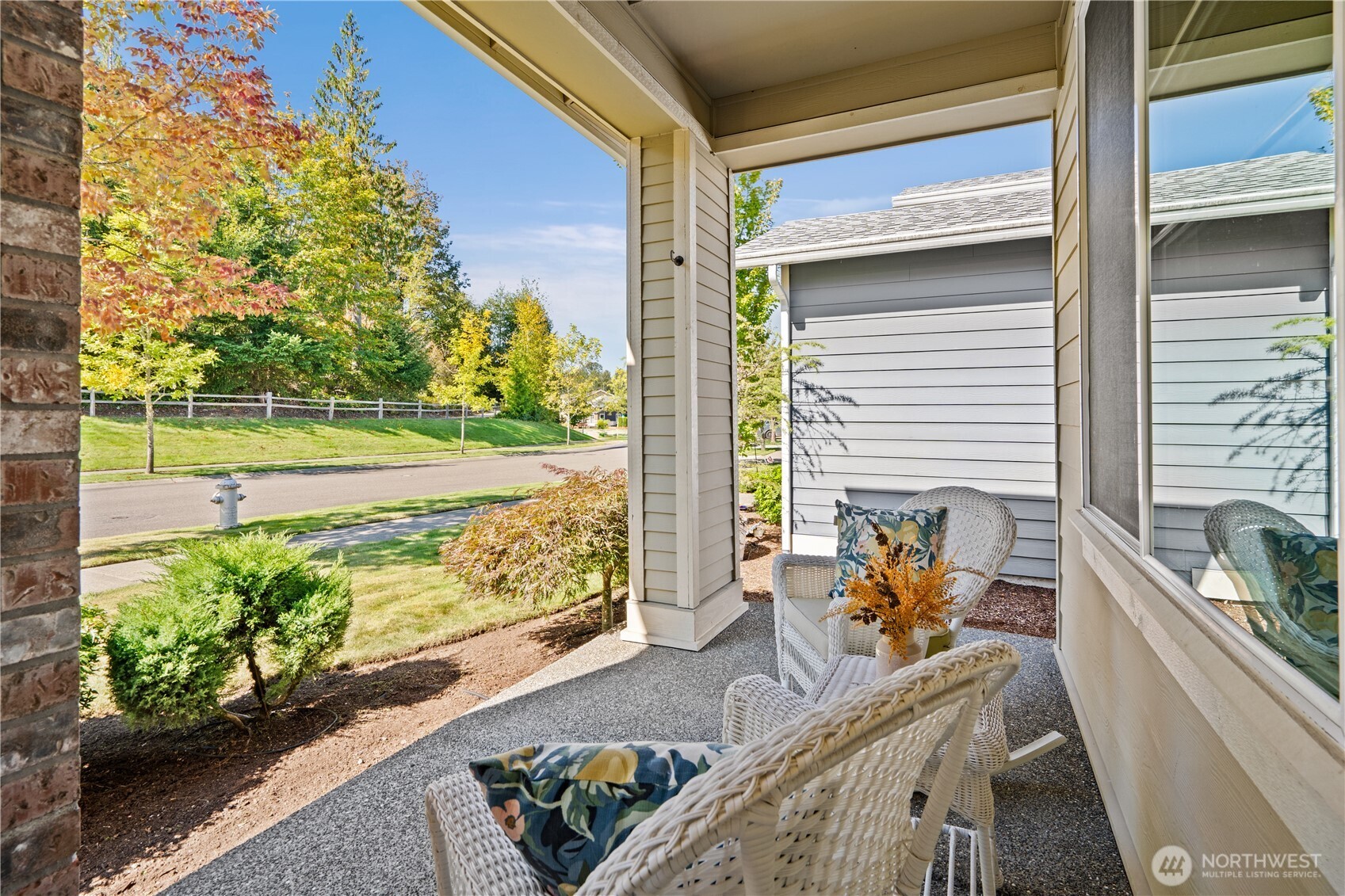 14509 Knoll Park Drive Property Photo 2