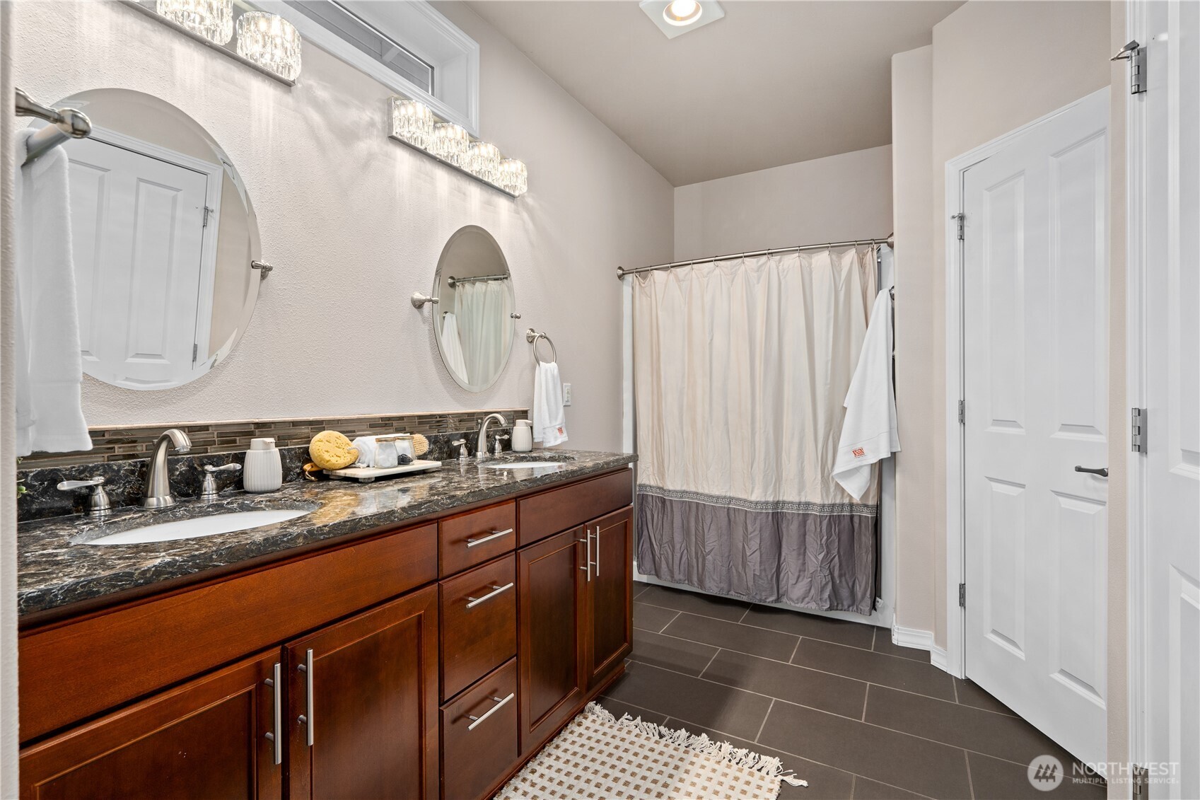 14509 Knoll Park Drive Property Photo 21