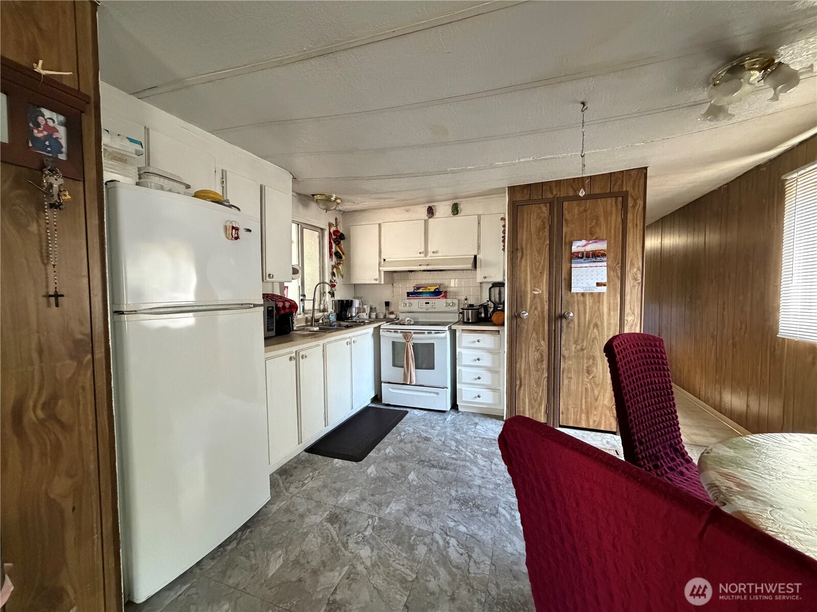 10515 Woodinville Drive 97 Property Photo 4