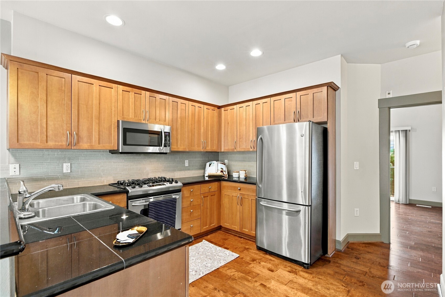 2115 201st Pl Se J2 Property Photo 10