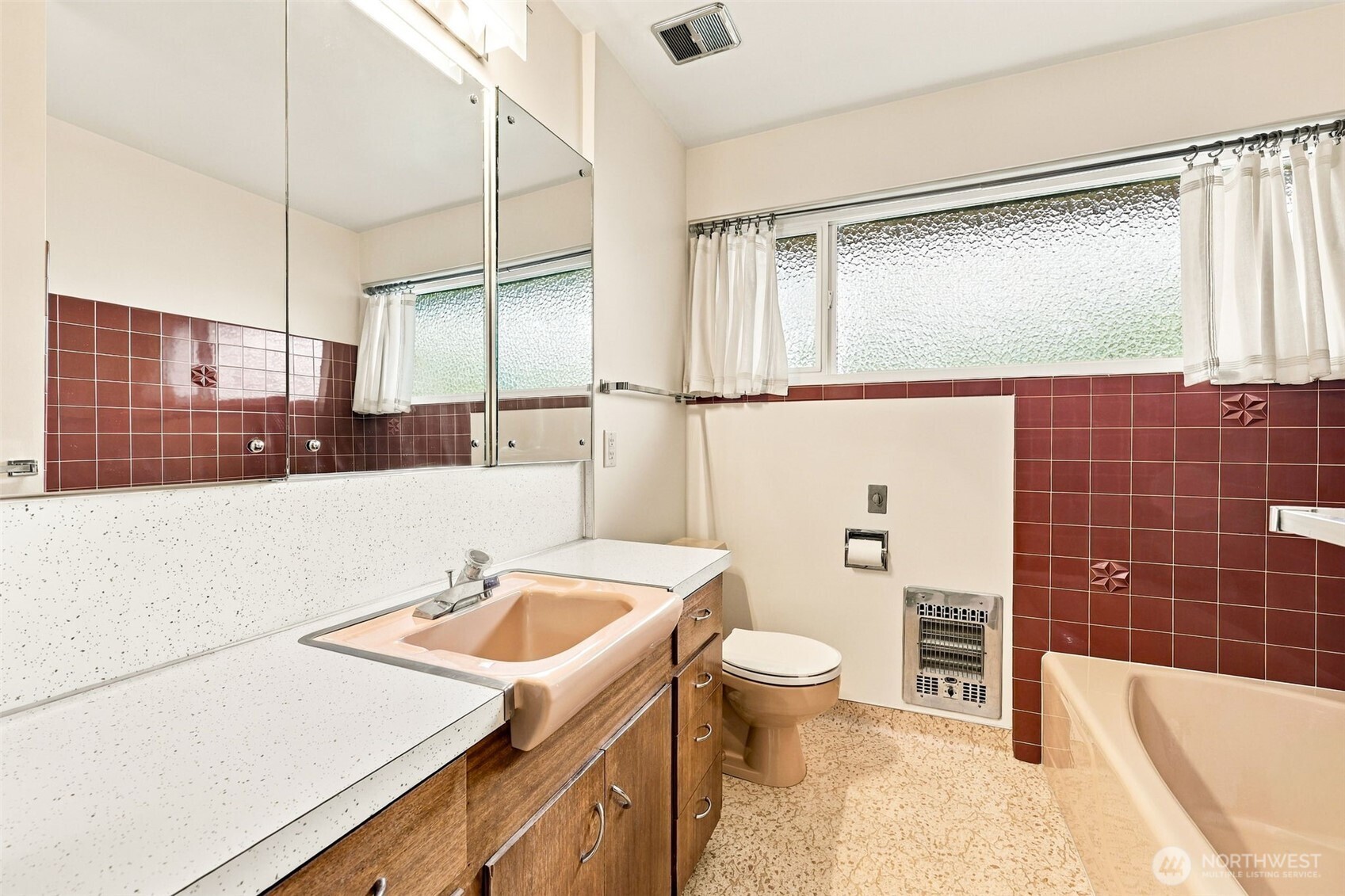 22545 10th Avenue Property Photo 18