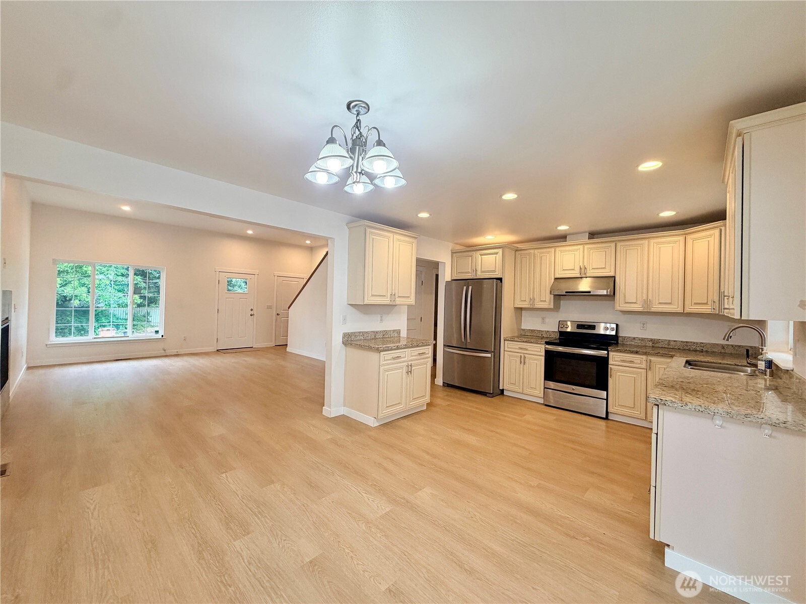 1034 S 74th Street Property Photo 7