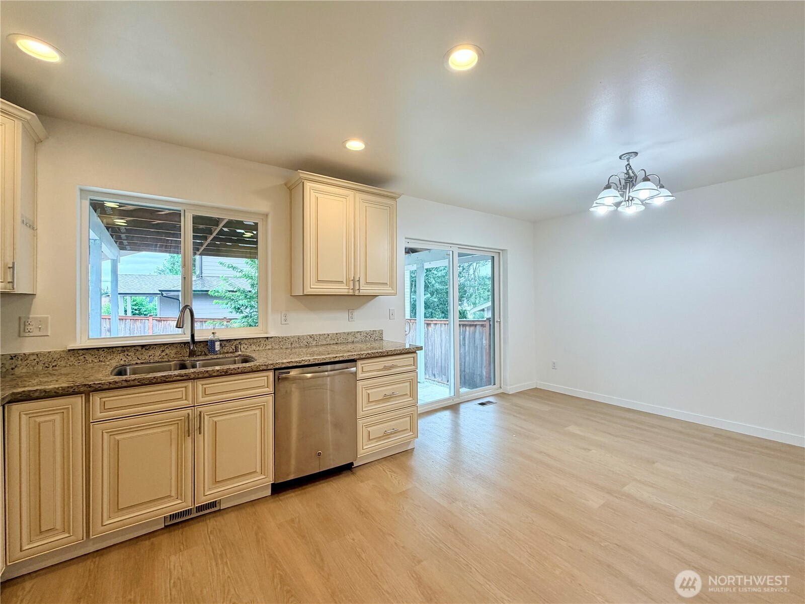 1034 S 74th Street Property Photo 11