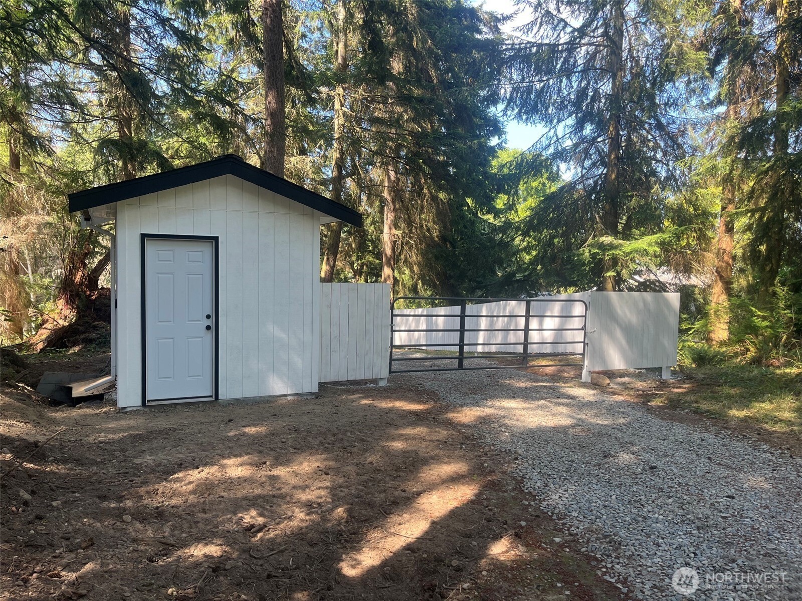 659 Castell Drive Property Photo 1