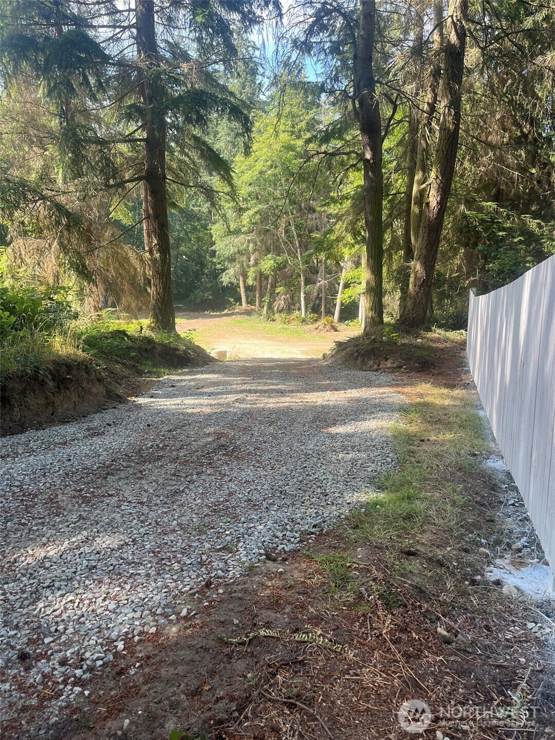 659 Castell Drive Property Photo 11