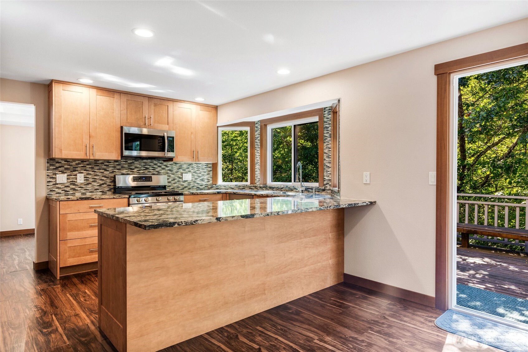 833 15th Court Property Photo 13