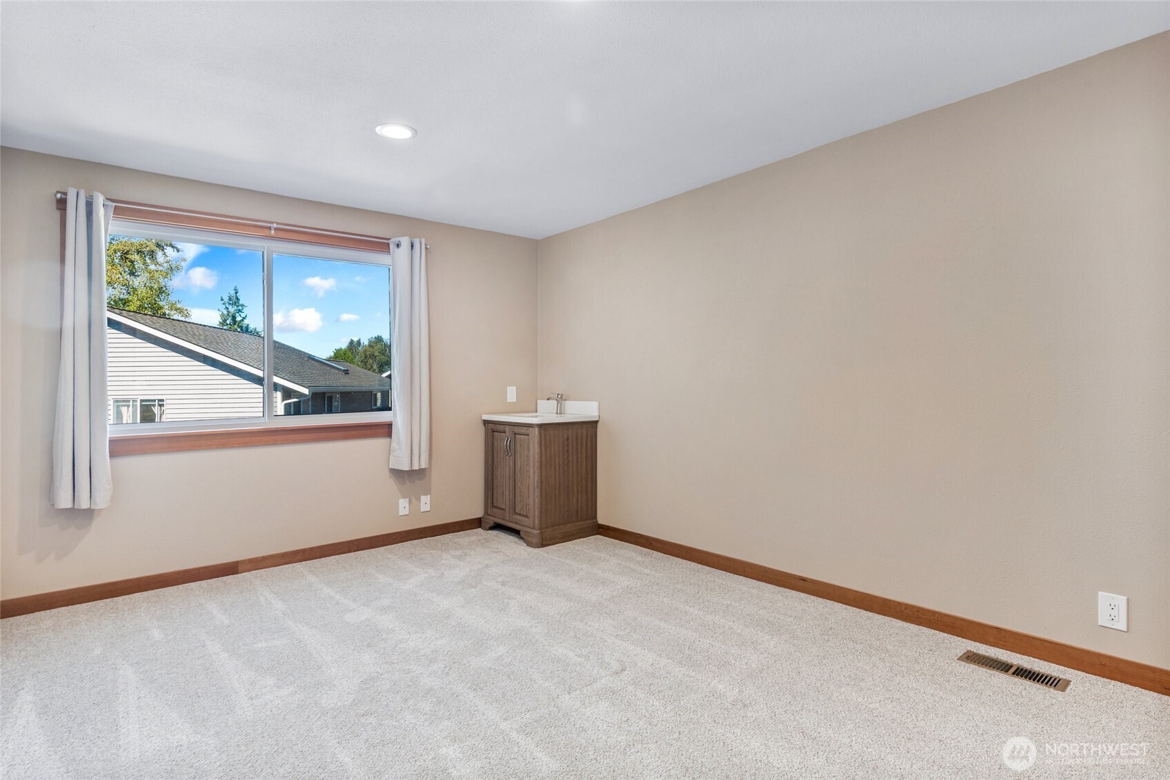 833 15th Court Property Photo 26