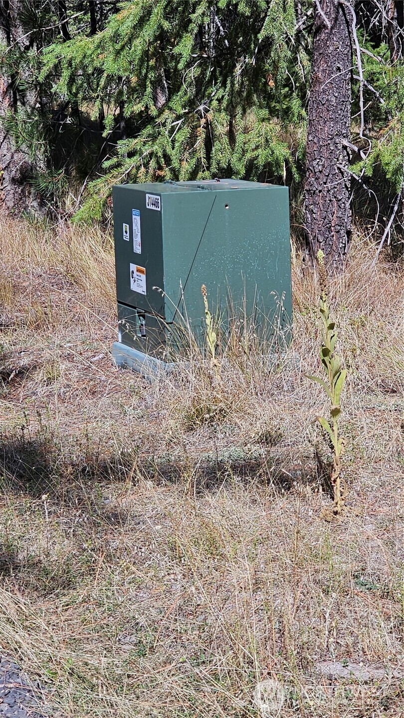 385 X Agar Road Property Photo 20