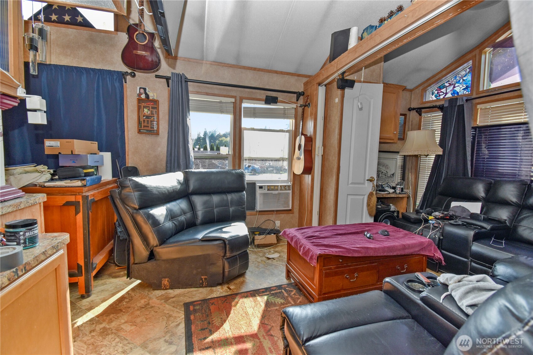 36305 Cape Horn Road Property Photo 9