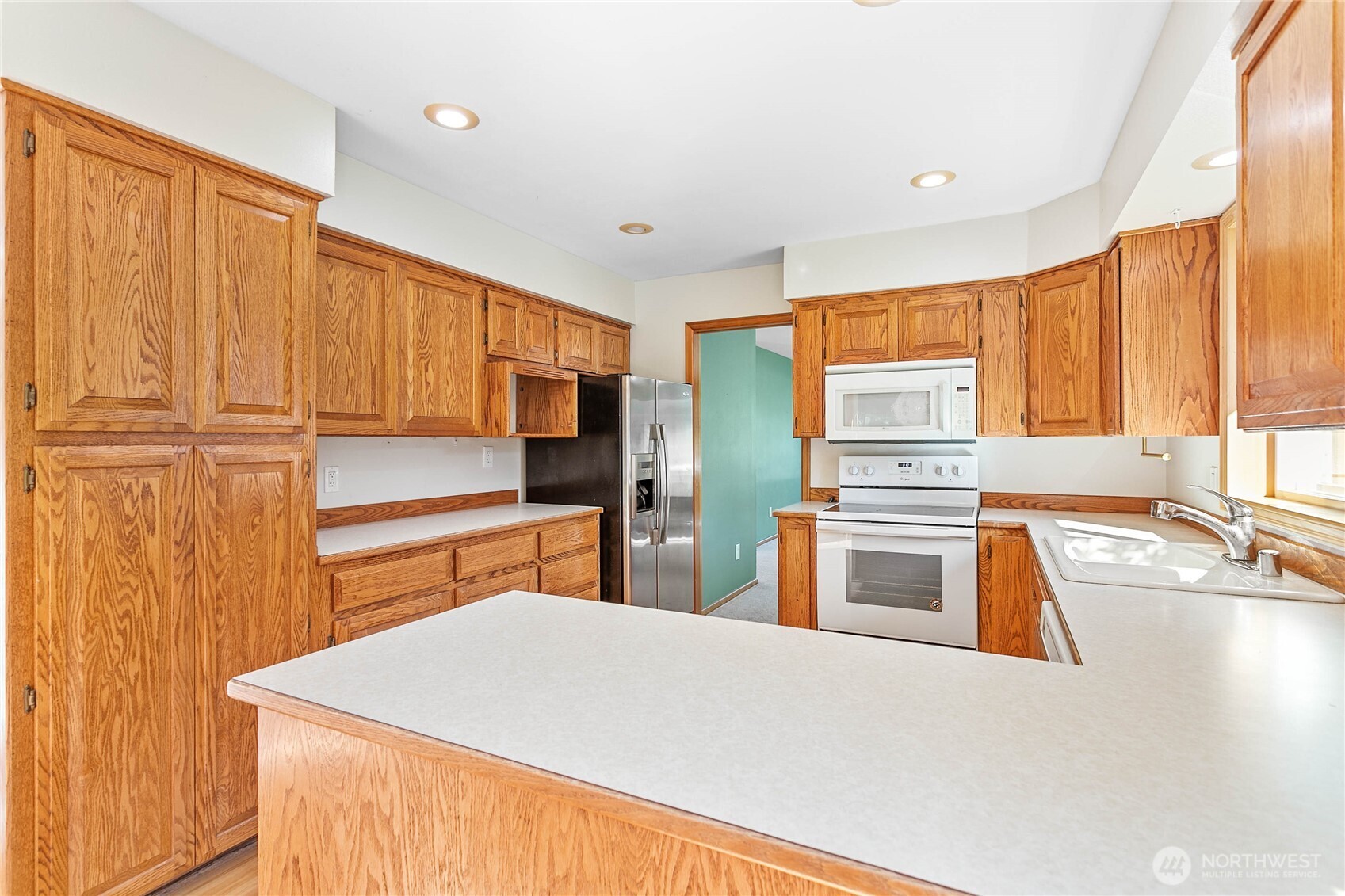 6891 Raspberry Drive Property Photo 6