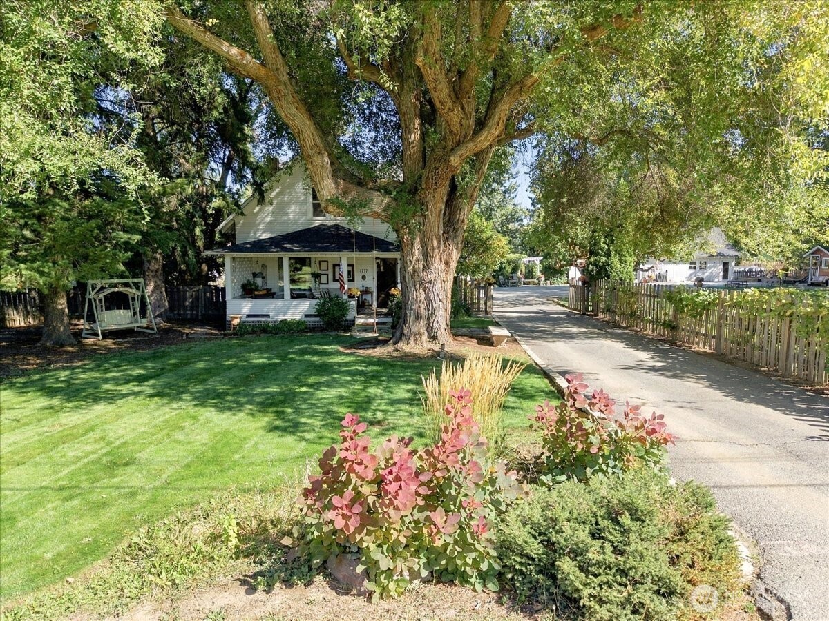 1217 Pershing Street Property Photo 4