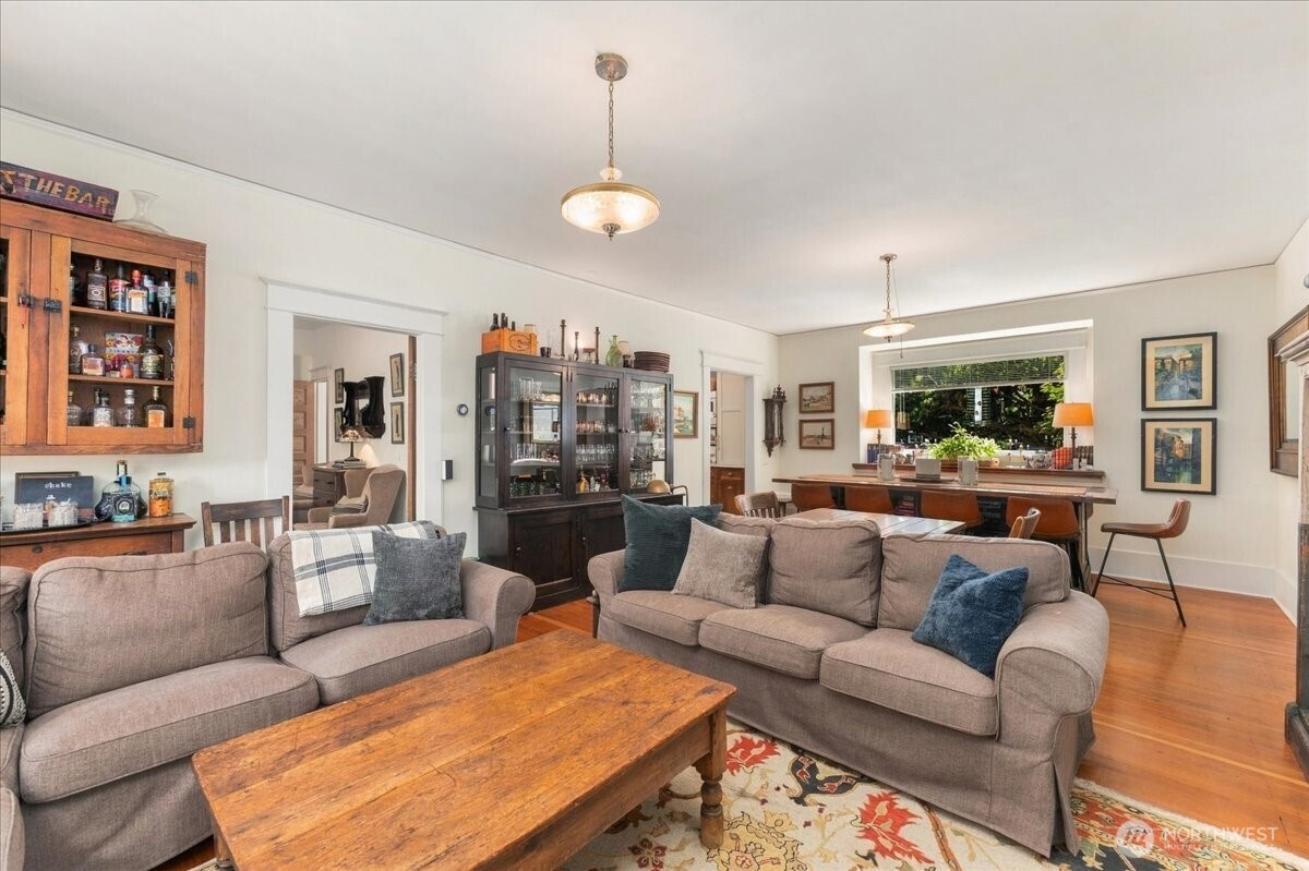 1217 Pershing Street Property Photo 17