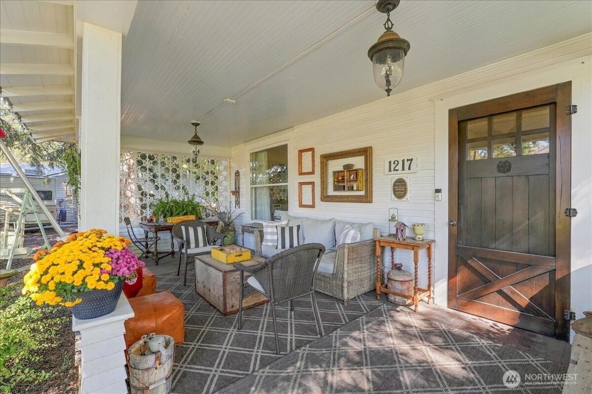 1217 Pershing Street Property Photo 37