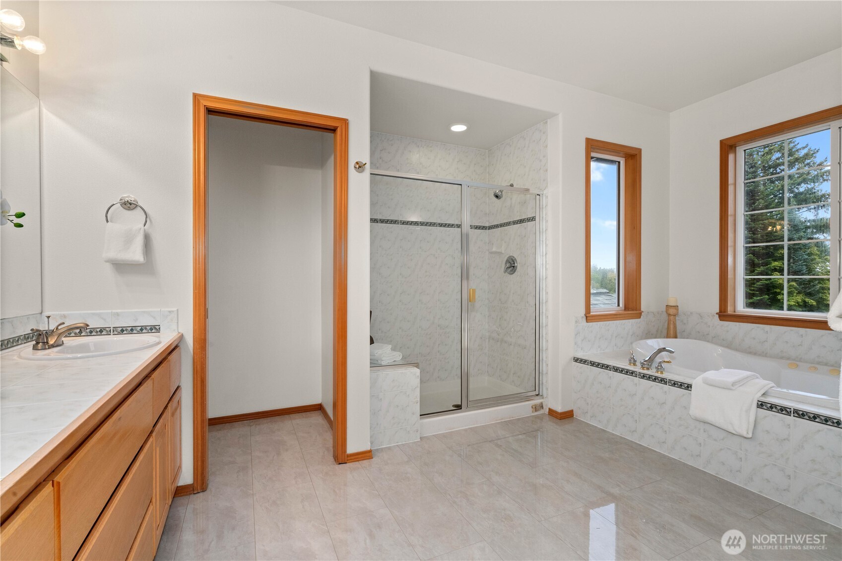 5404 Ne 197th Street Property Photo 26