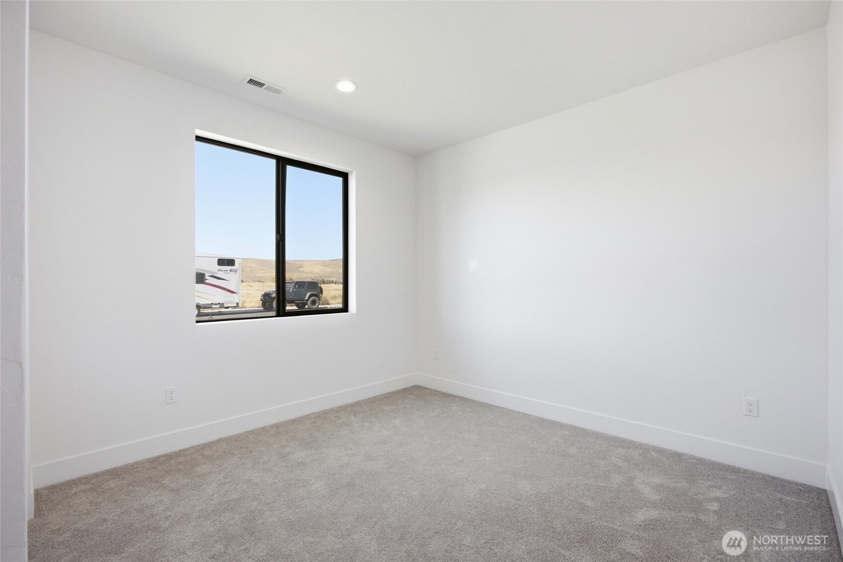 930 L Street Property Photo 7