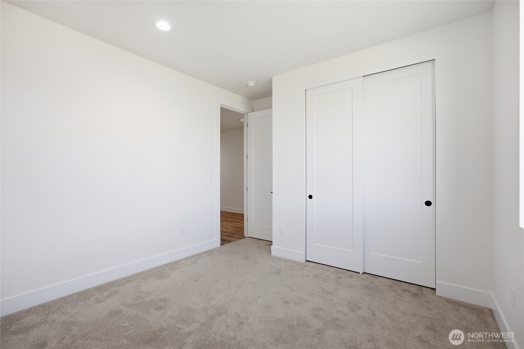 930 L Street Property Photo 8