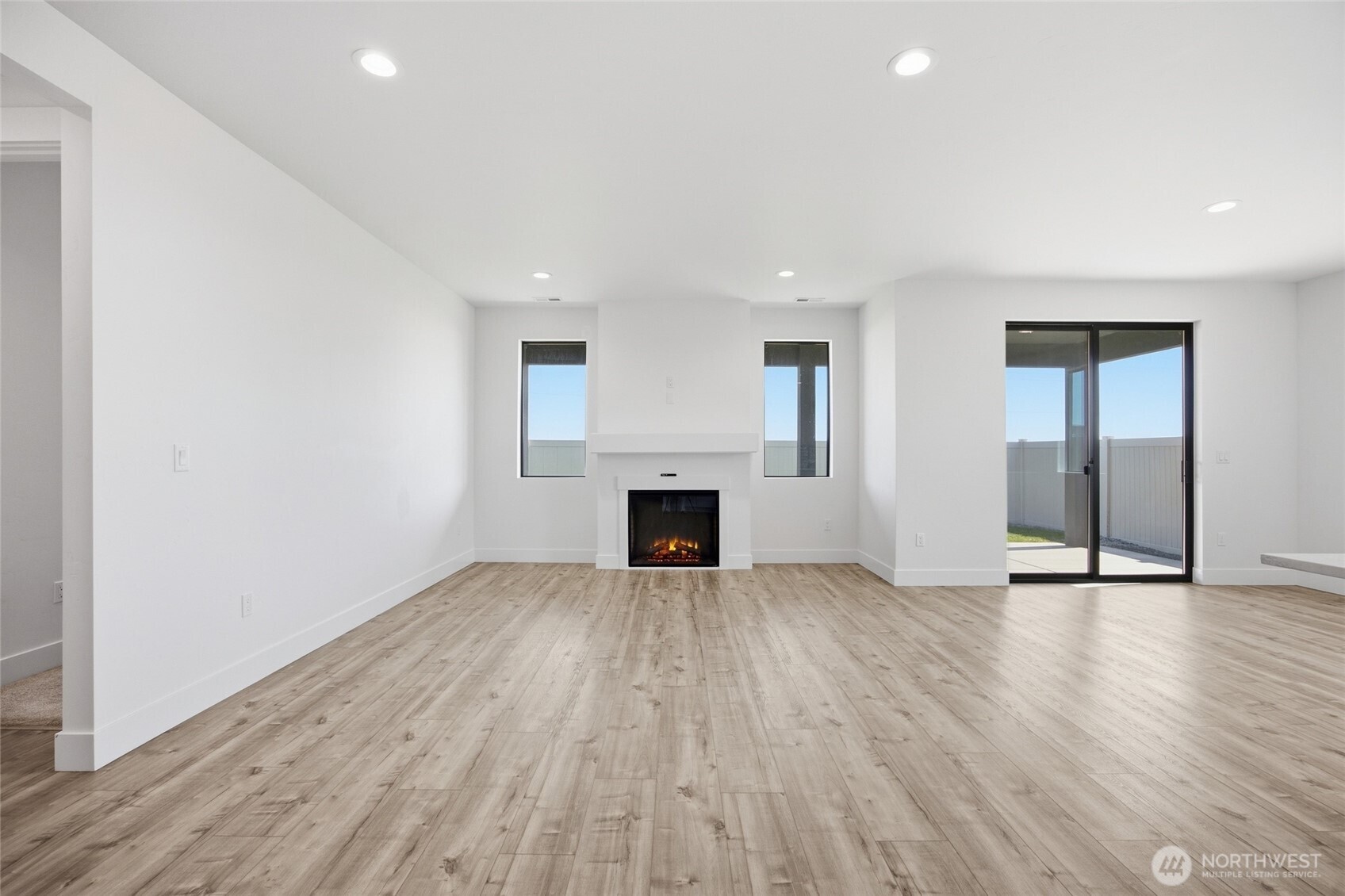 930 L Street Property Photo 21