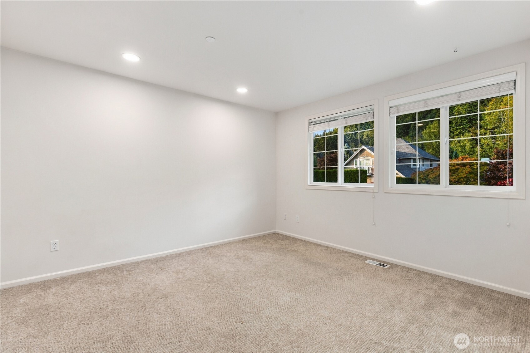 14411 Se 89th Place Property Photo 33