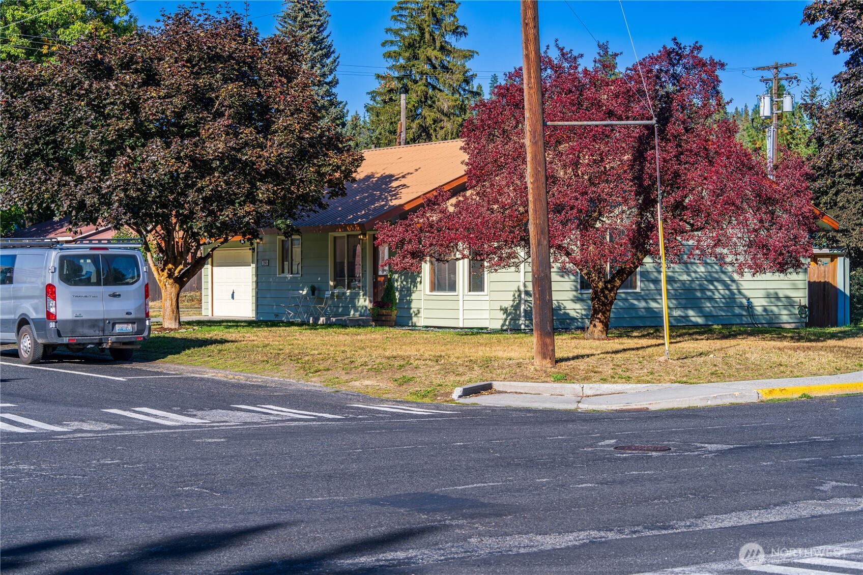 200 Central Avenue Property Photo 8