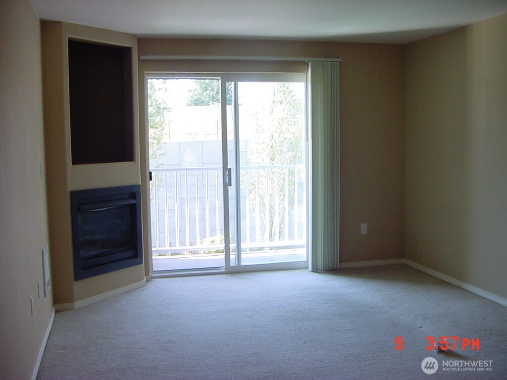18621 Blueberry Lane B308 Property Photo 2