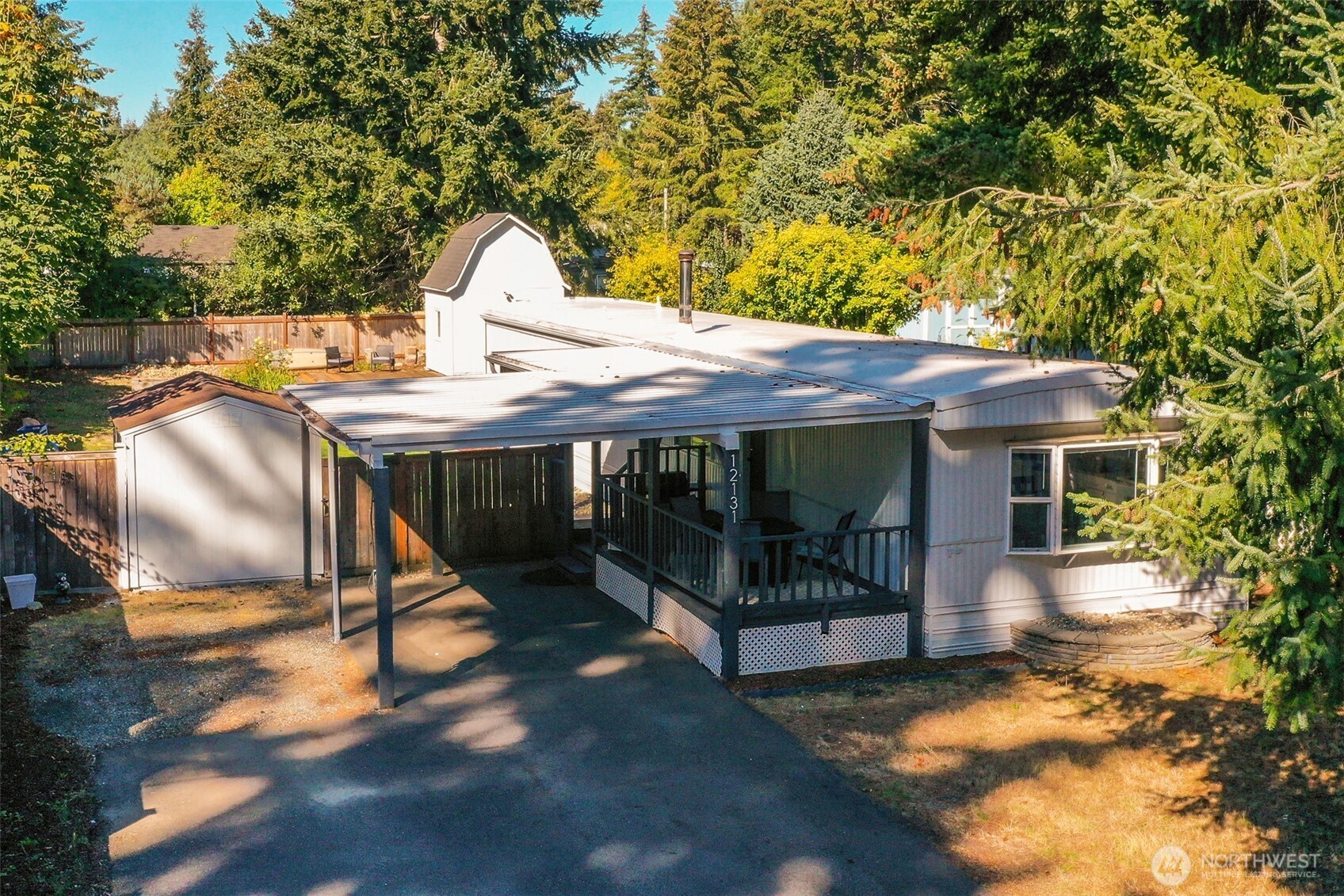 12131 Sanford Street Property Photo 25