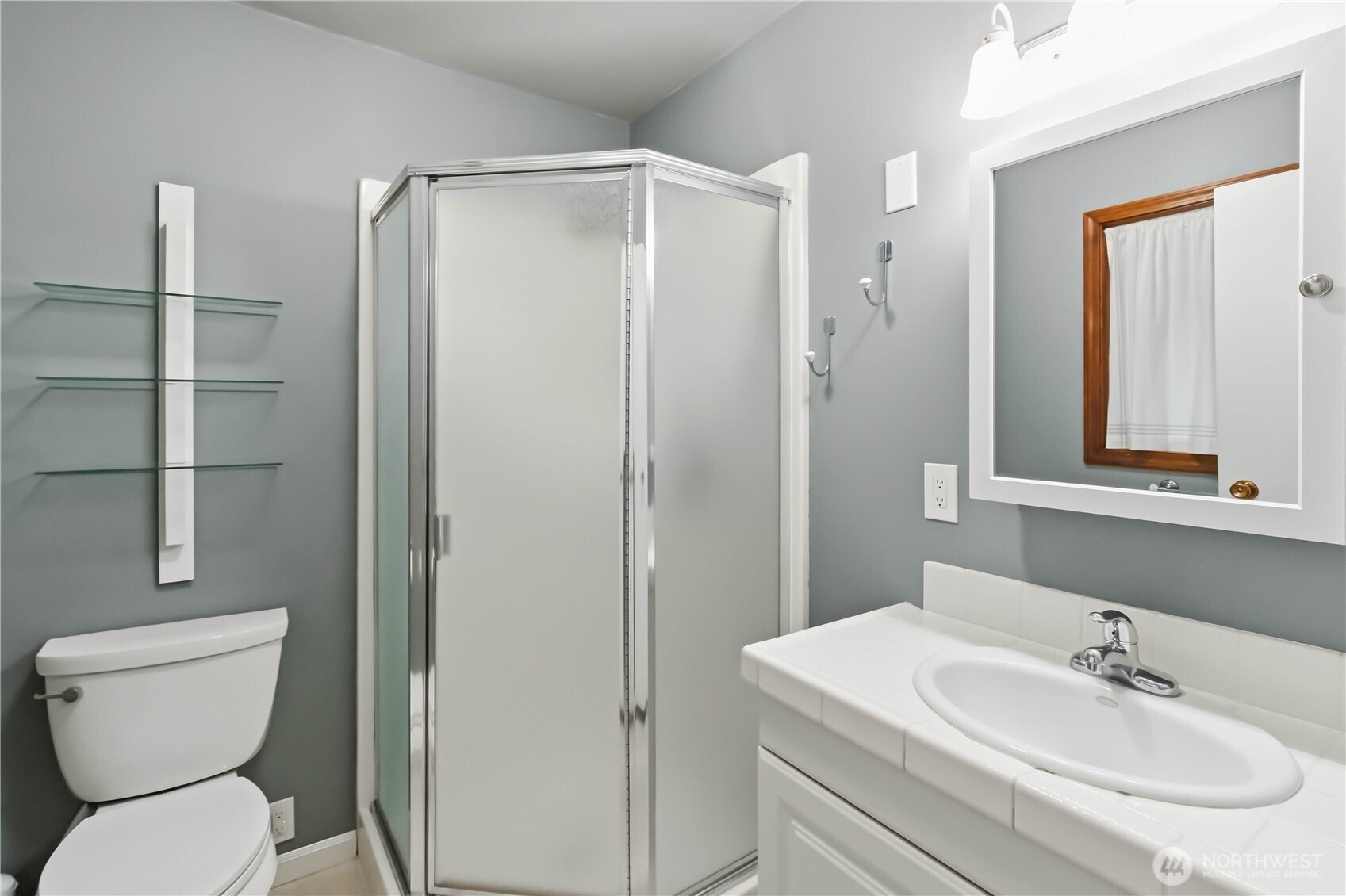 117 Sandy Boulevard Property Photo 13