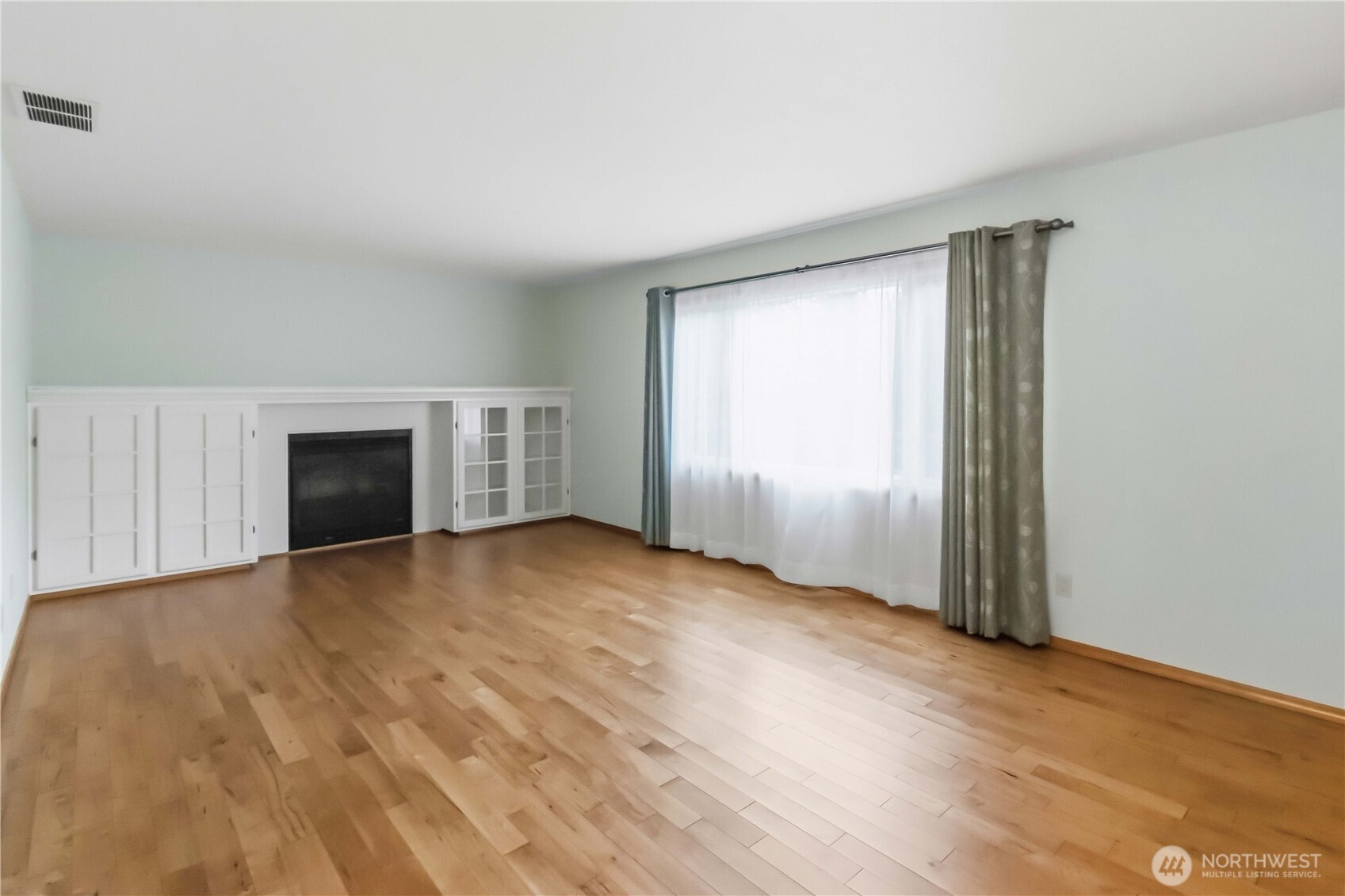 117 Sandy Boulevard Property Photo 15