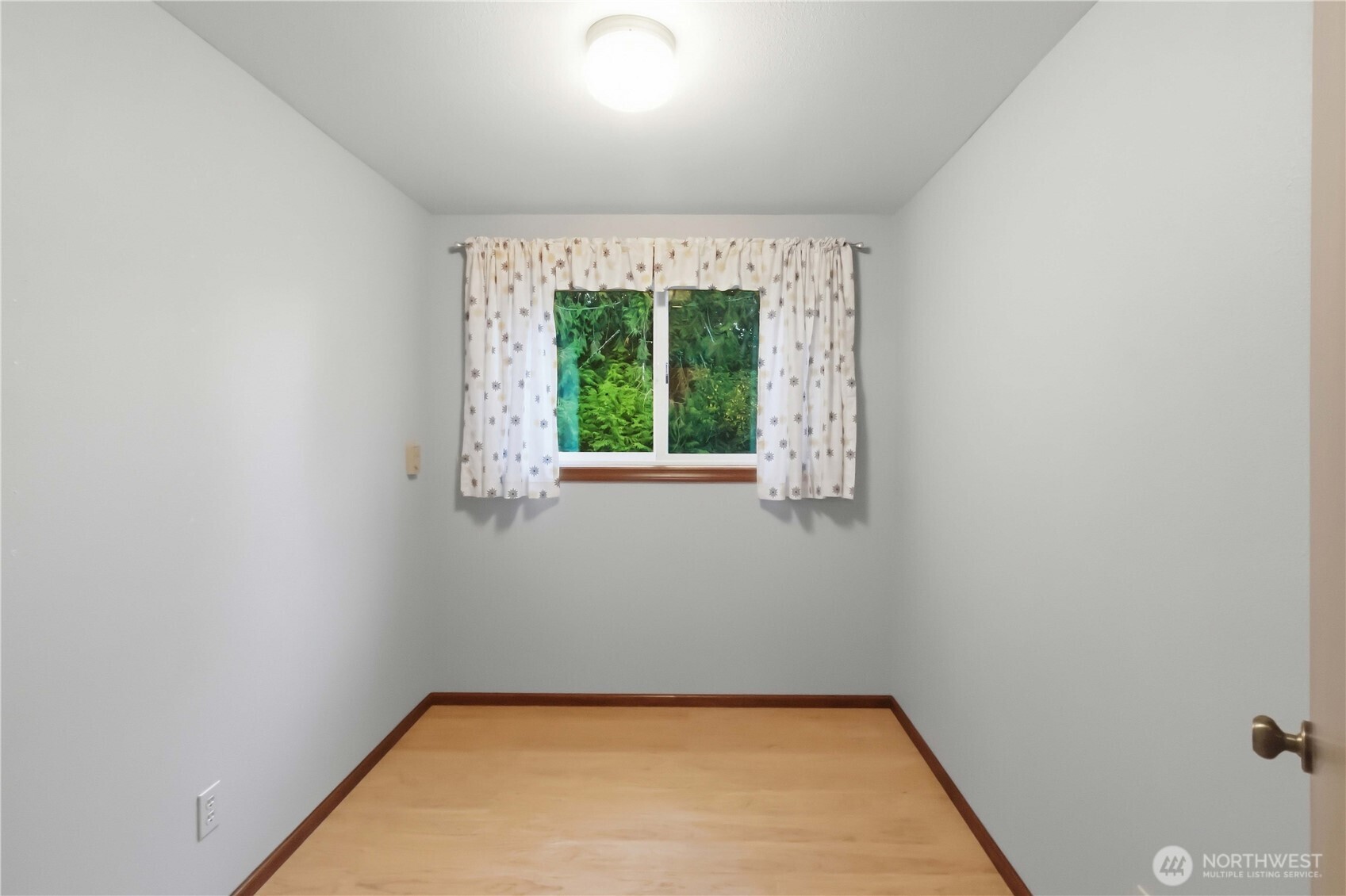 117 Sandy Boulevard Property Photo 20