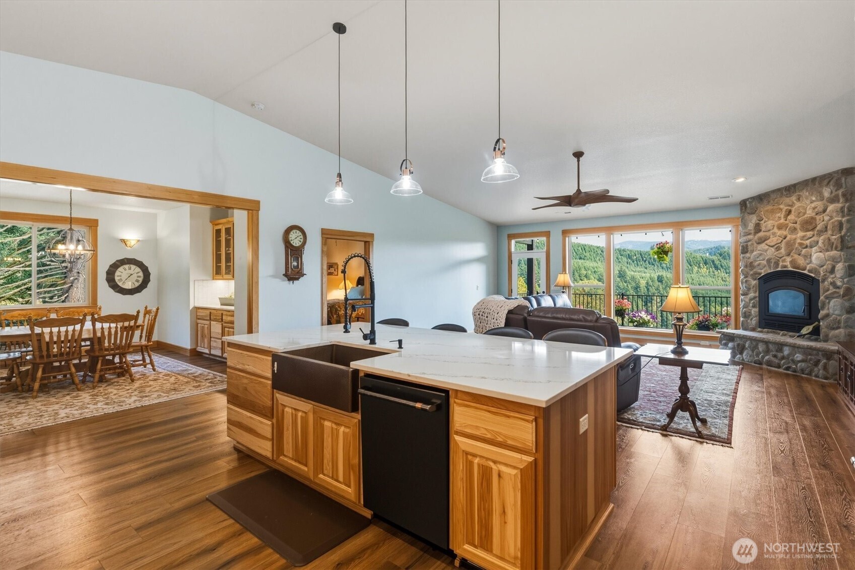 650 Agate Creek Drive Property Photo 9
