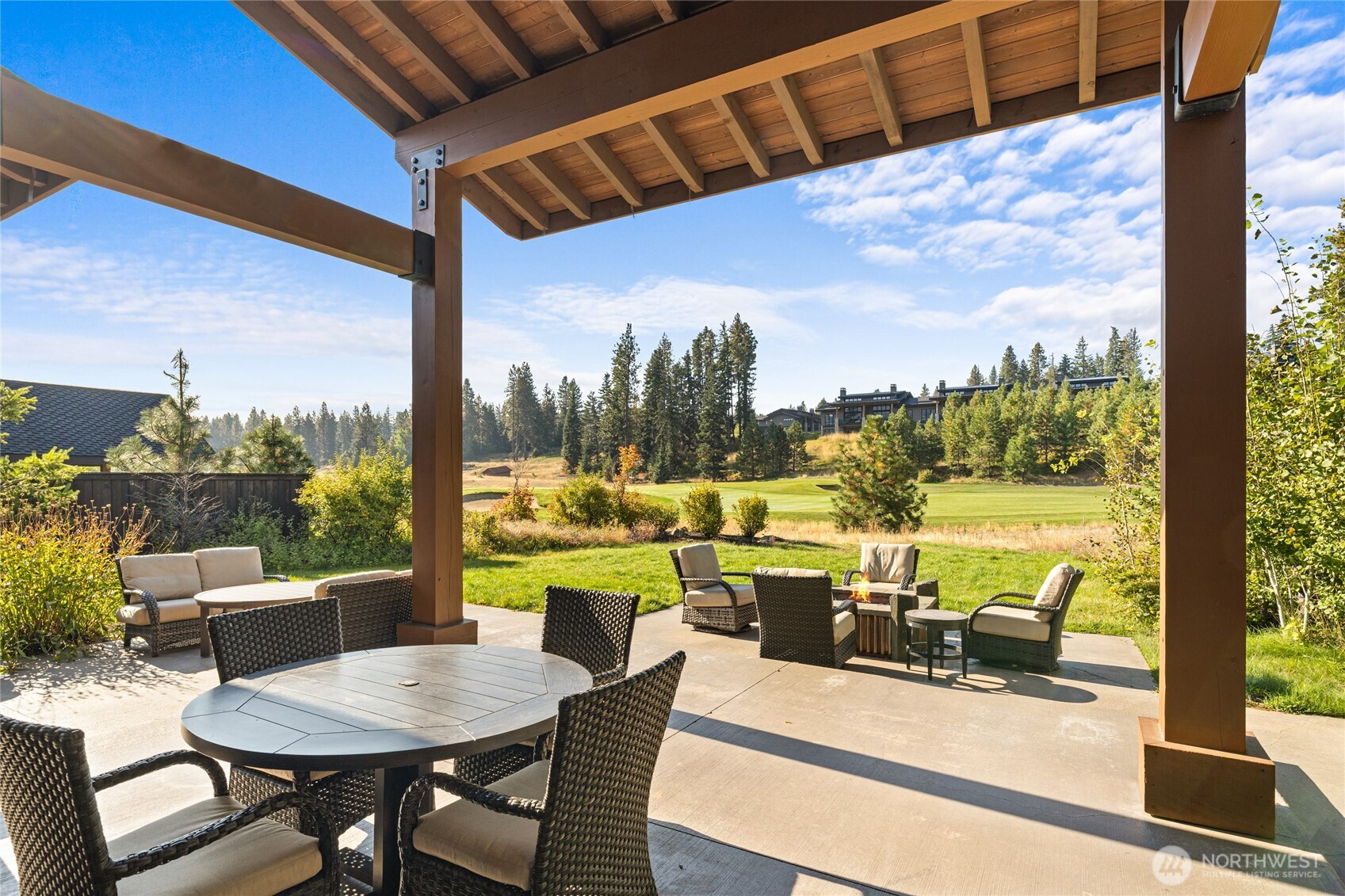 400 Tipple Hill Loop Property Photo 12