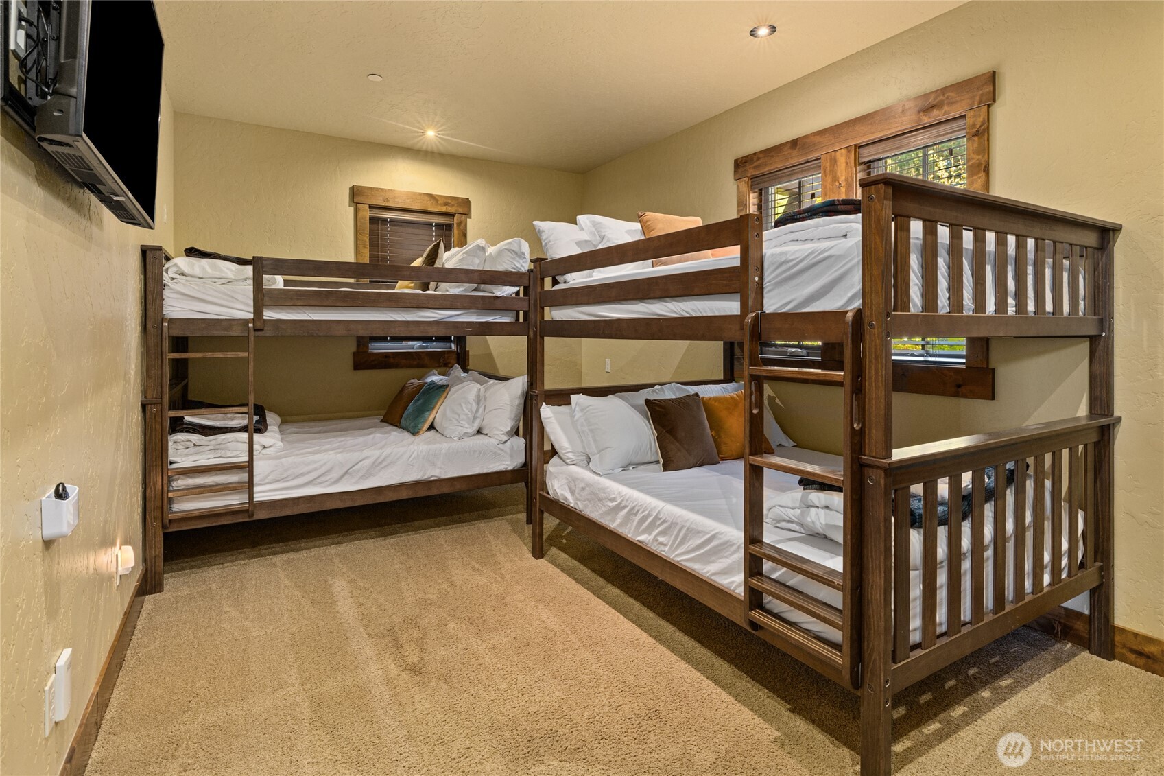 400 Tipple Hill Loop Property Photo 23