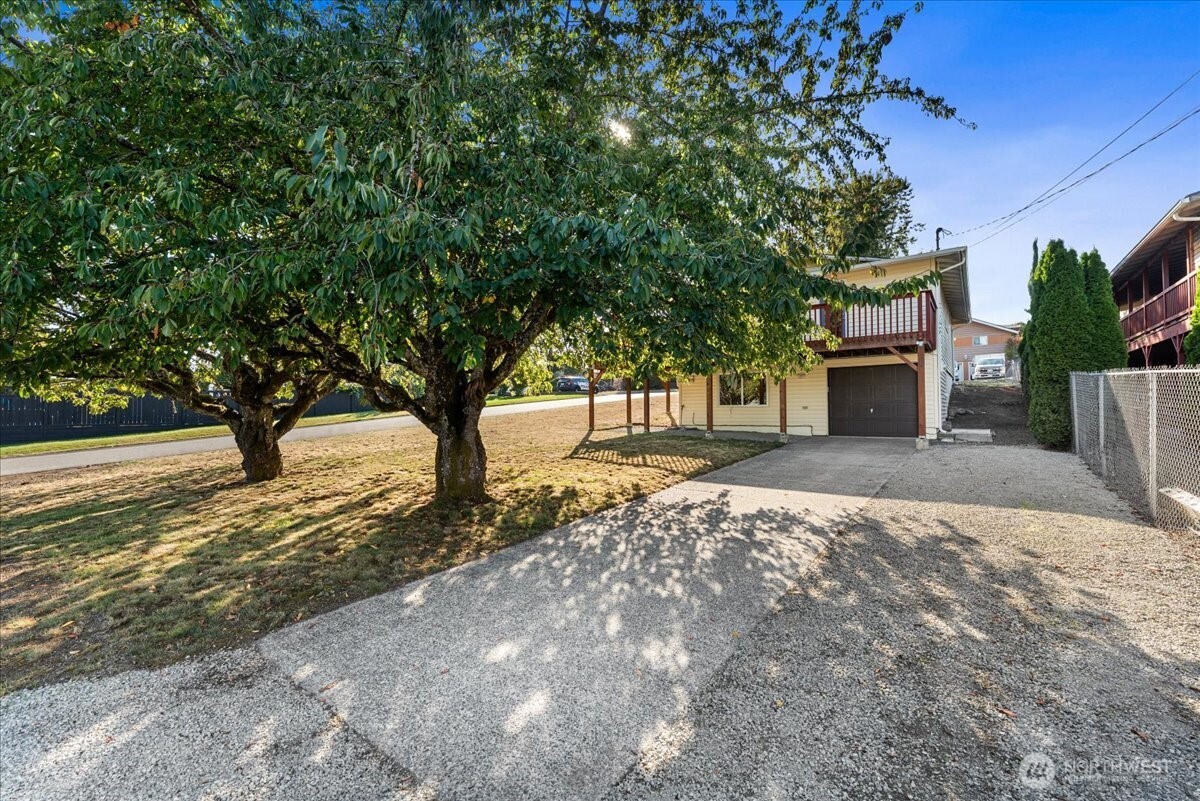 1351 S Highland Avenue Property Photo 38