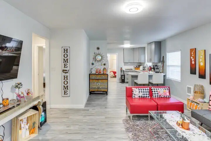 324 Park Avenue Property Photo 2